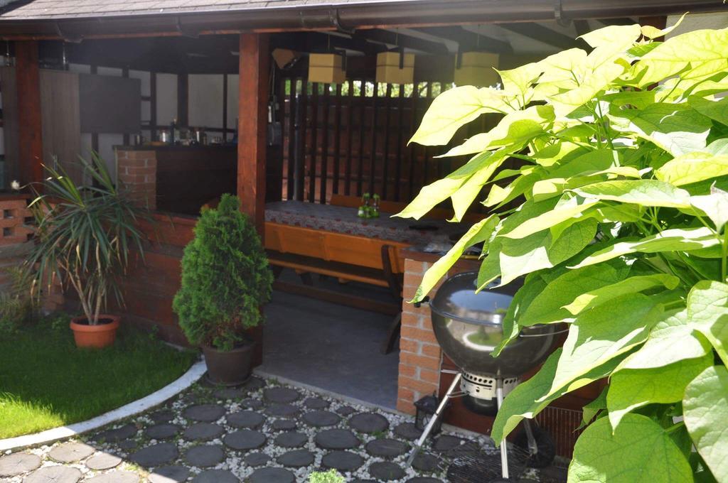 Pensiunea Casa Blanca Sulina Exteriér fotografie
